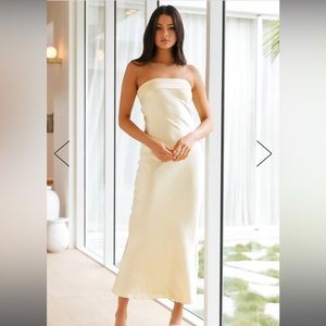 Hello Molly RUN TO THE TOP SATIN MAXI DRESS in YELLOW size Medium